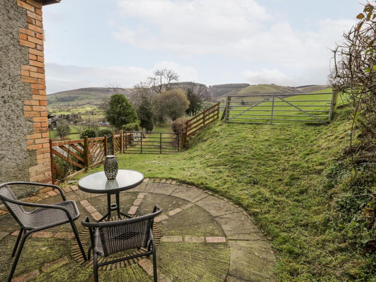 Holiday home Peniarth *